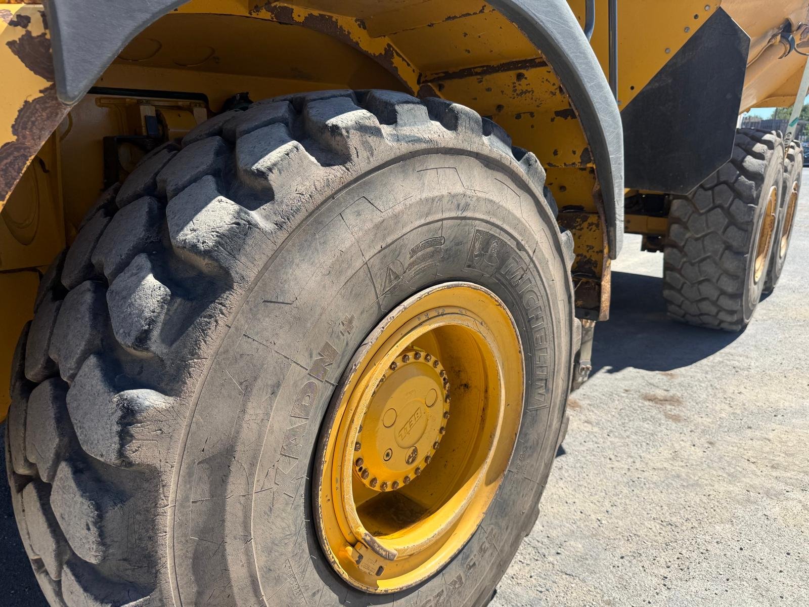 BELL B30E – Image 17