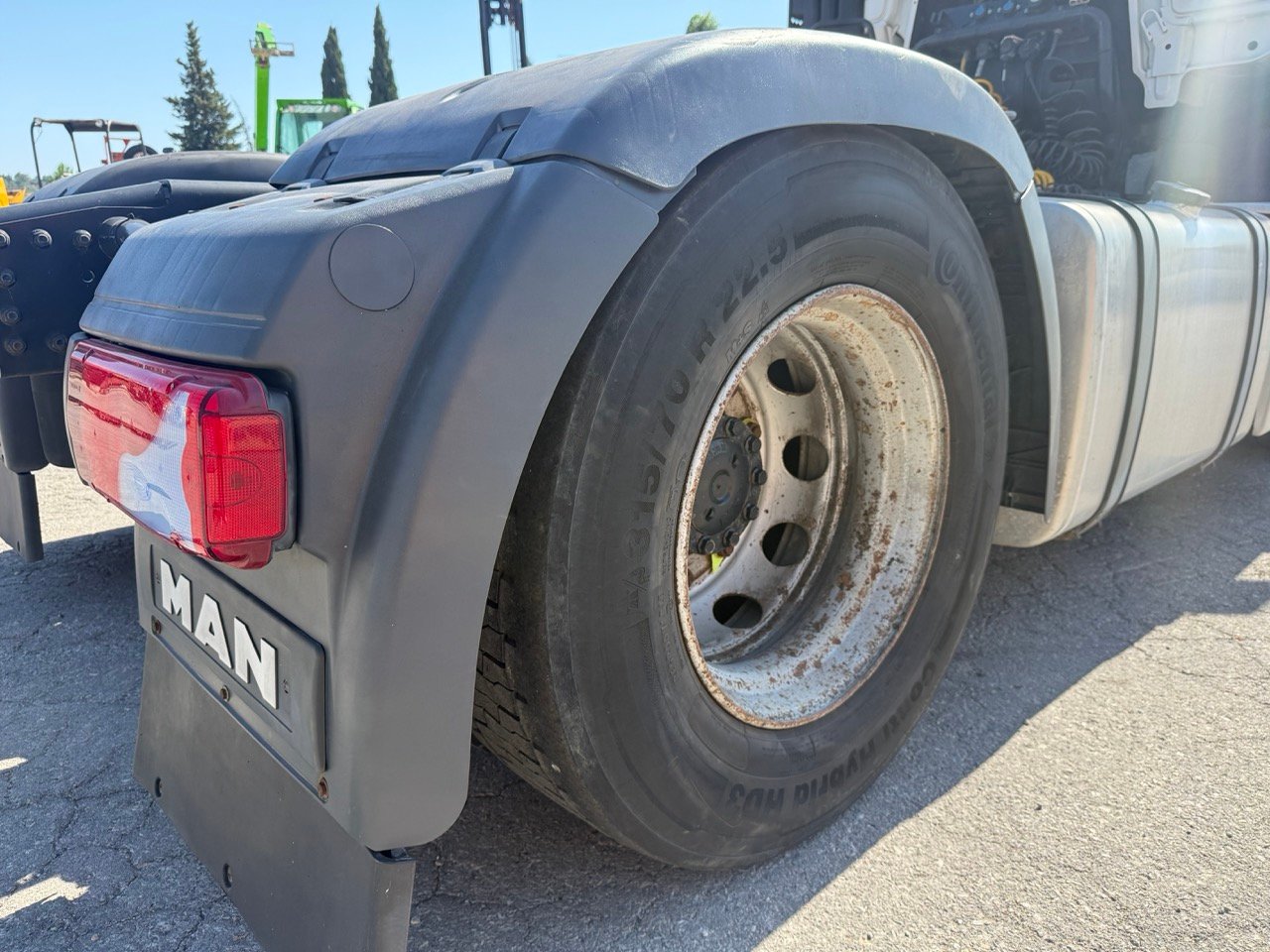 Man TGS 18.440 – Image 12