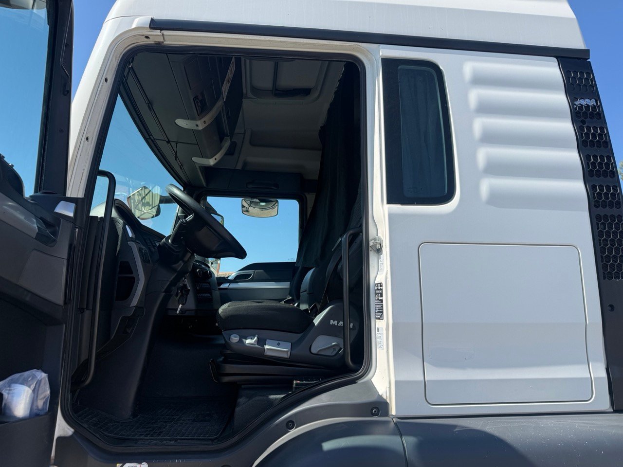 Man TGS 18.440 – Image 19