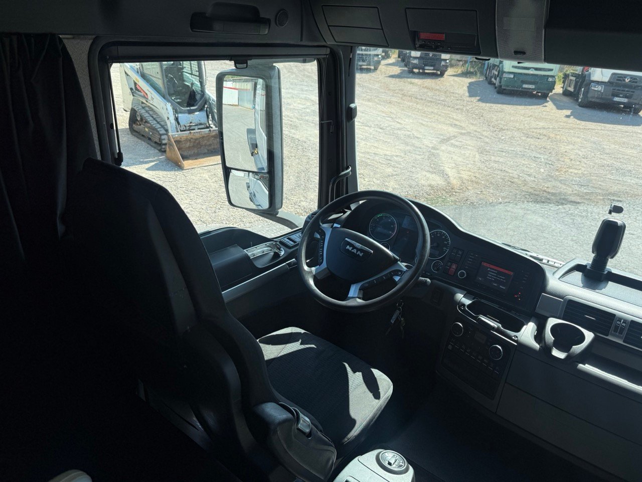 Man TGS 18.440 – Image 21