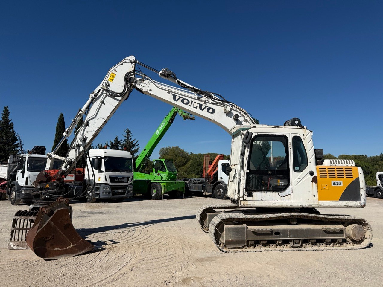 Volvo EC140BLC – Image 2