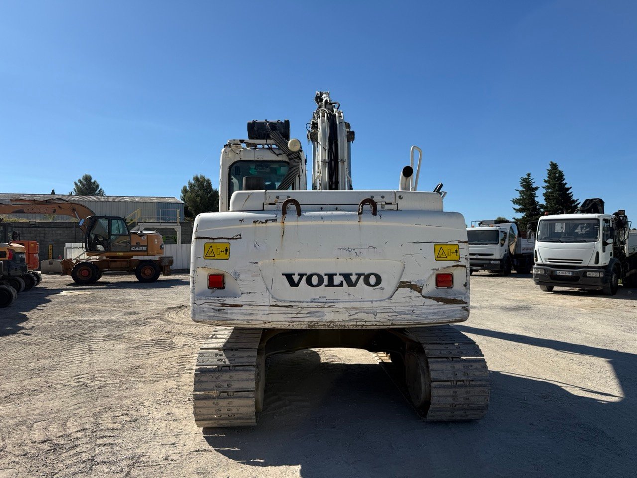 Volvo EC140BLC – Image 4