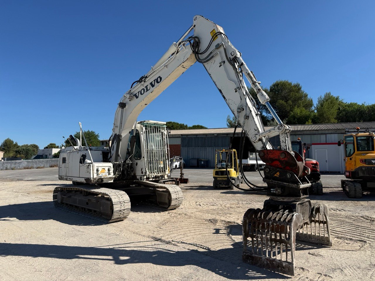 Volvo EC140BLC – Image 7