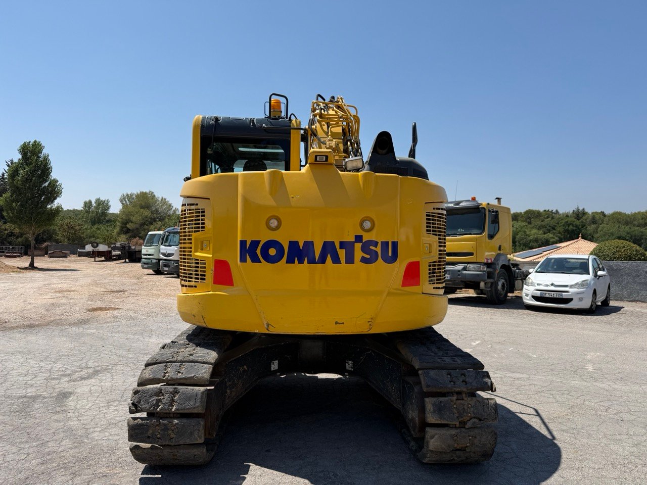 Komatsu PC138 – Image 4