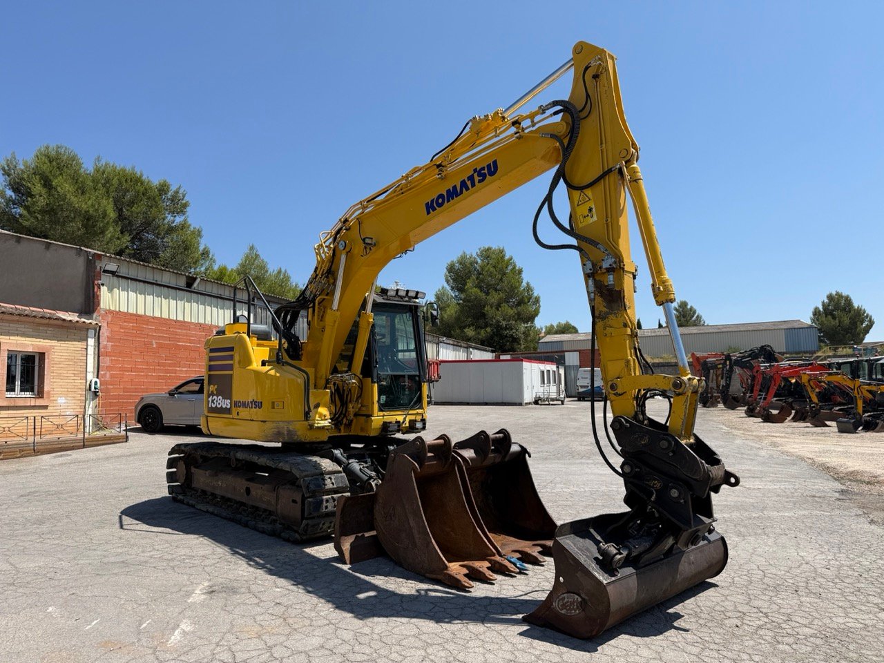 Komatsu PC138 – Image 7