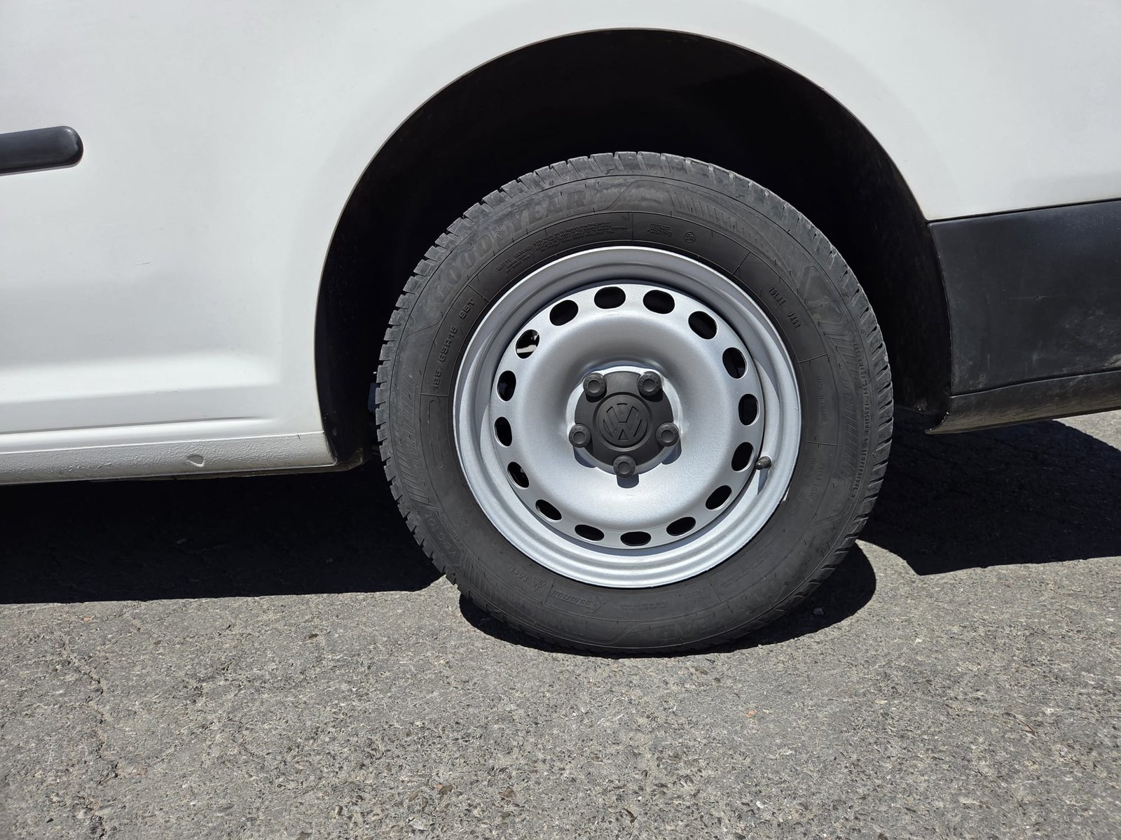 Volkswagen CADDY FRIGORIFIQUE – Image 15