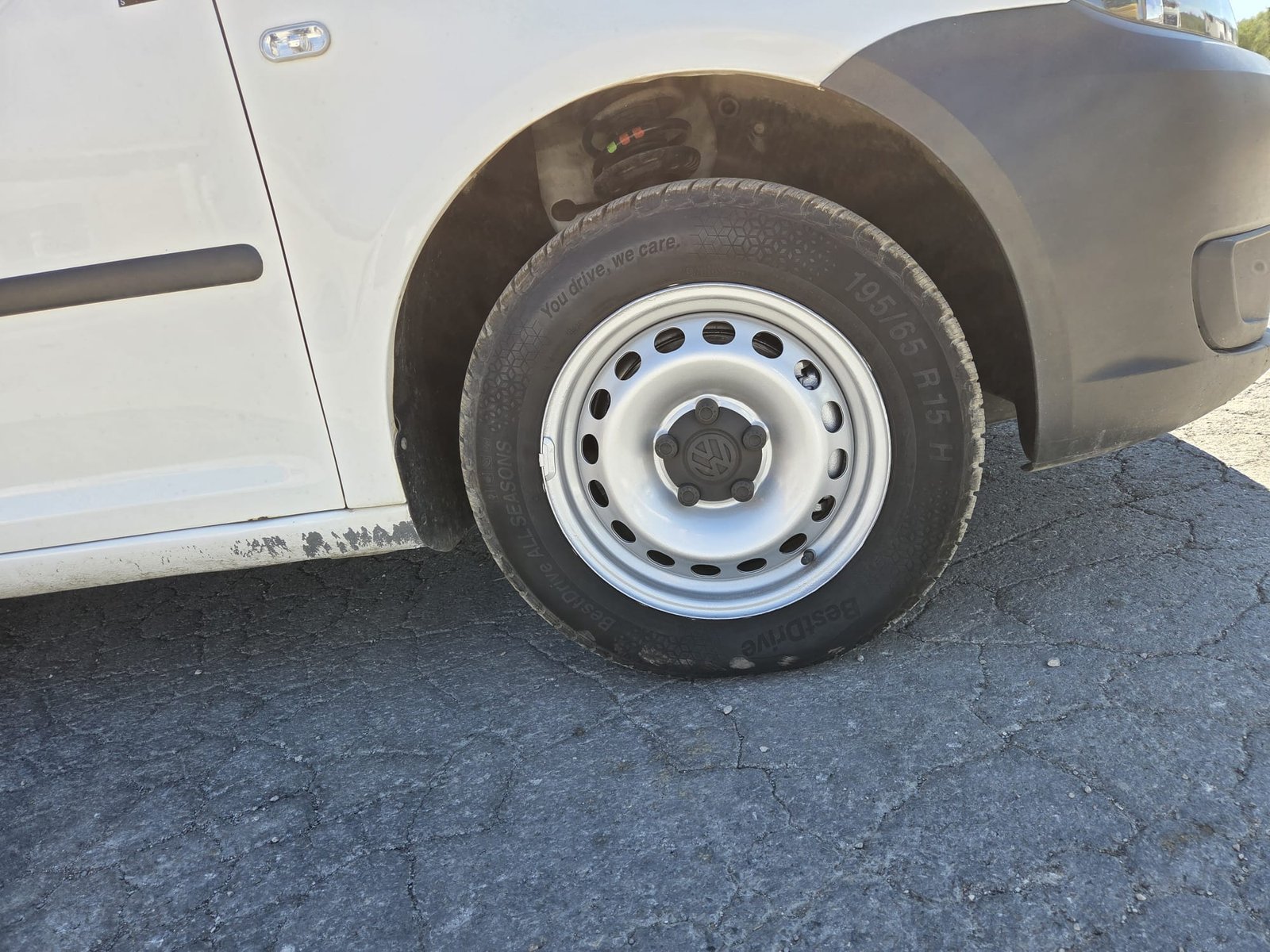 Volkswagen CADDY FRIGORIFIQUE – Image 16