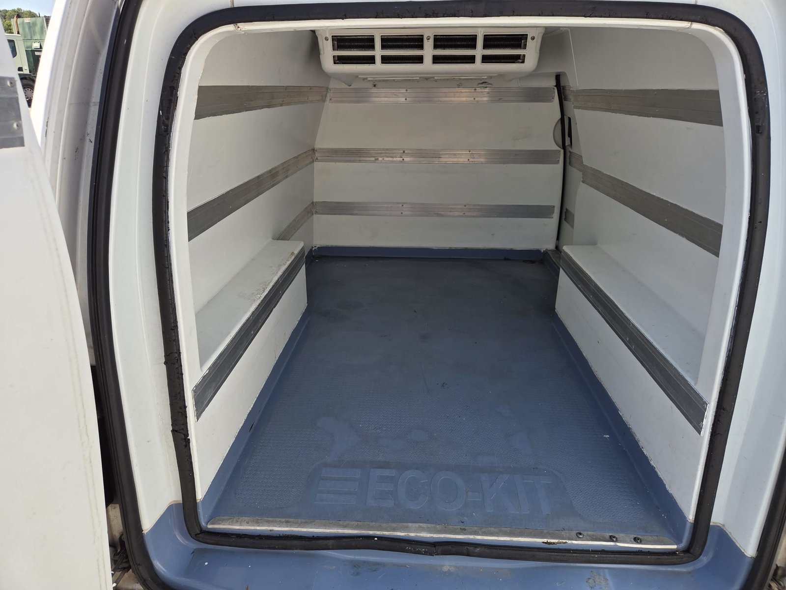 Volkswagen CADDY FRIGORIFIQUE – Image 10