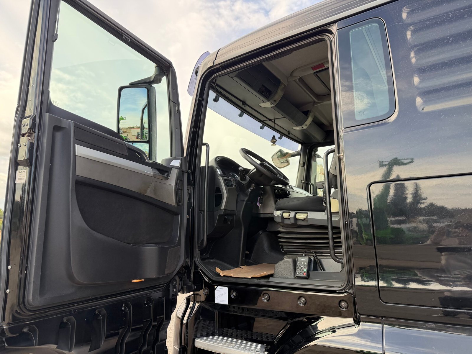 MAN TGX 18.540 – Image 18