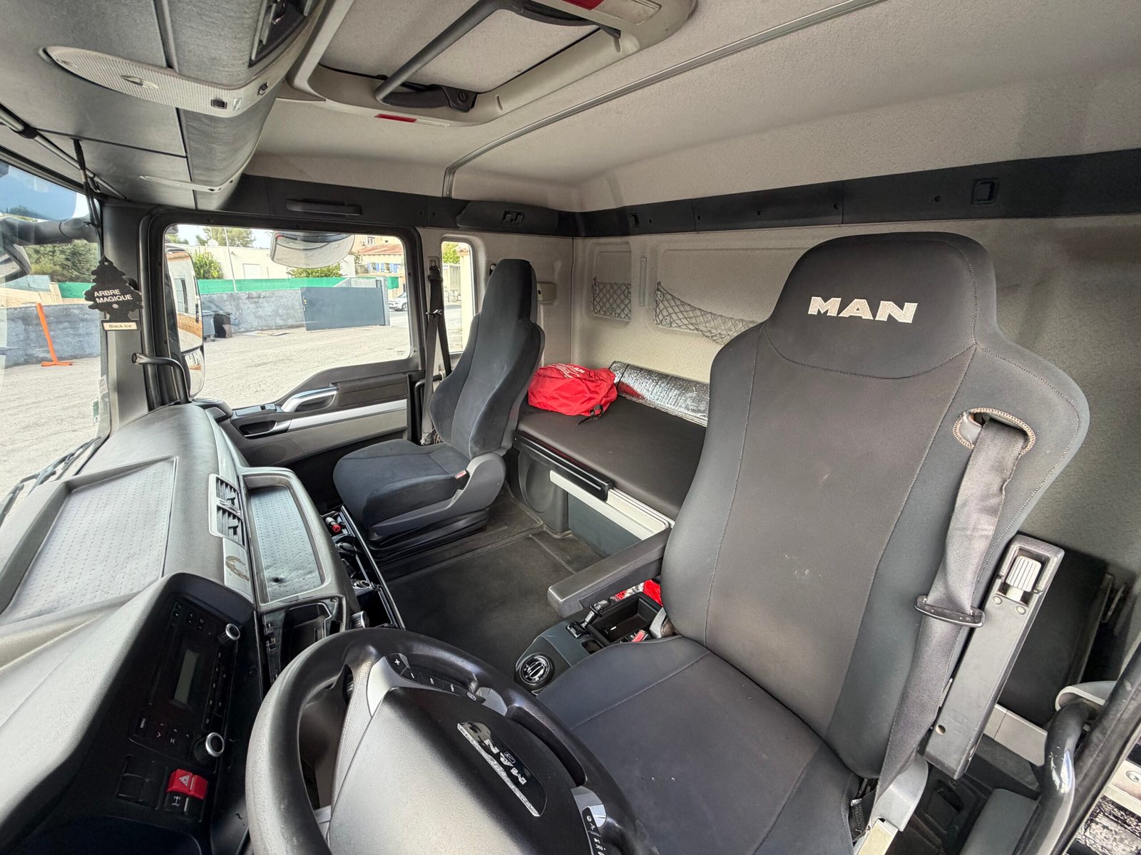 MAN TGX 18.540 – Image 19